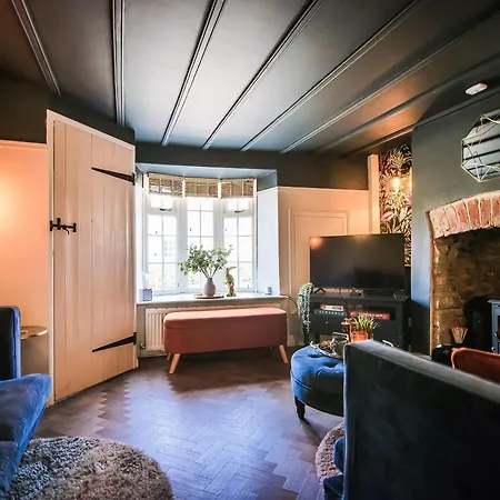 Snowdrop * Whitwell-on-the-Hill